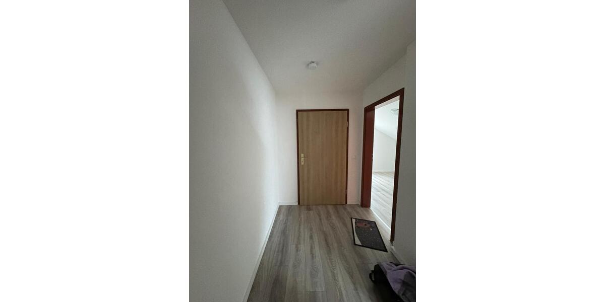 Dachgeschoßwohnung Meßstetten - 3.5 Zimmer, 84 m&sup2;, 700&euro; | Angebot:23846184