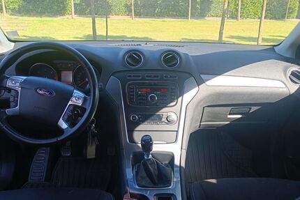 Ford Mondeo 189.647 km 5.000 € Neumünster 24536
