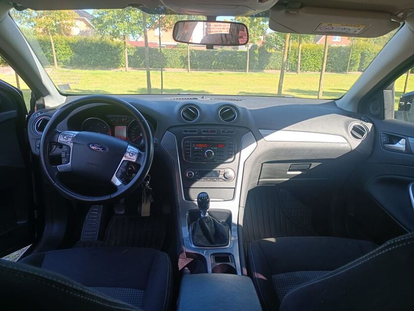 Ford Mondeo 189.647 km 5.000 € Neumünster 24536