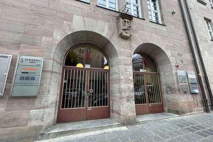 Büro in Nürnberg 8.913,19 € 775 m²