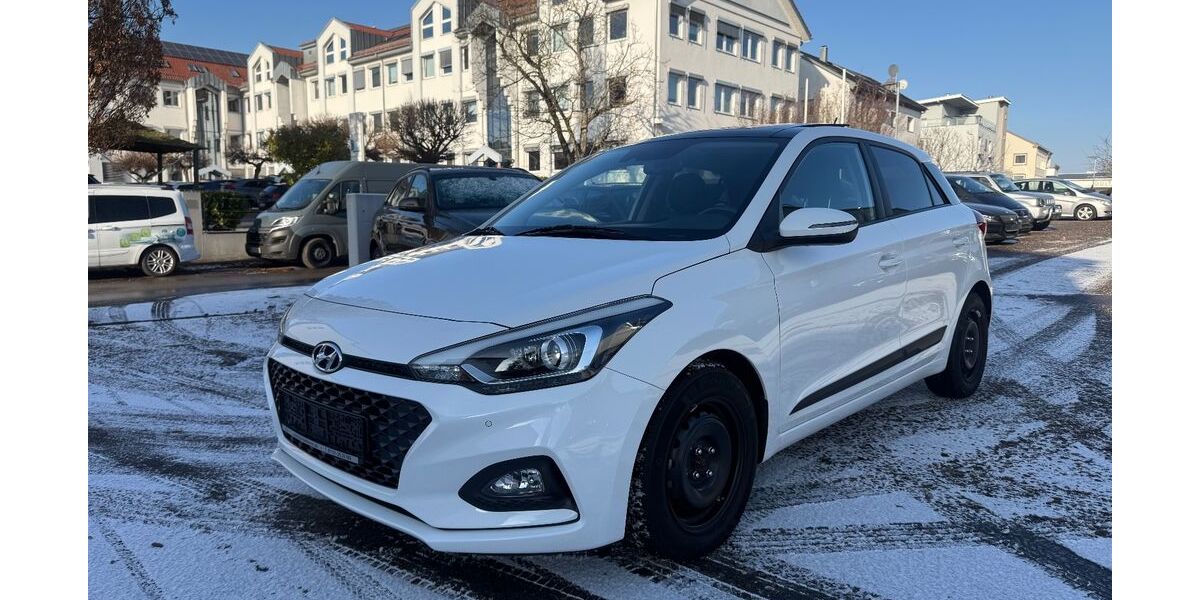 Hyundai i20 33.000 km 13.890 &euro; Heilbronn 74080