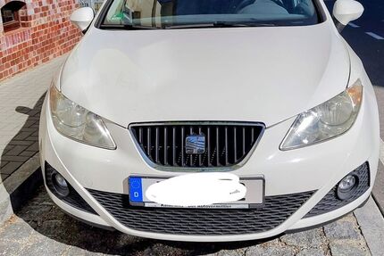 Seat Ibiza 136.000 km 2.390 &euro; Limbach Oberfrohna 09212