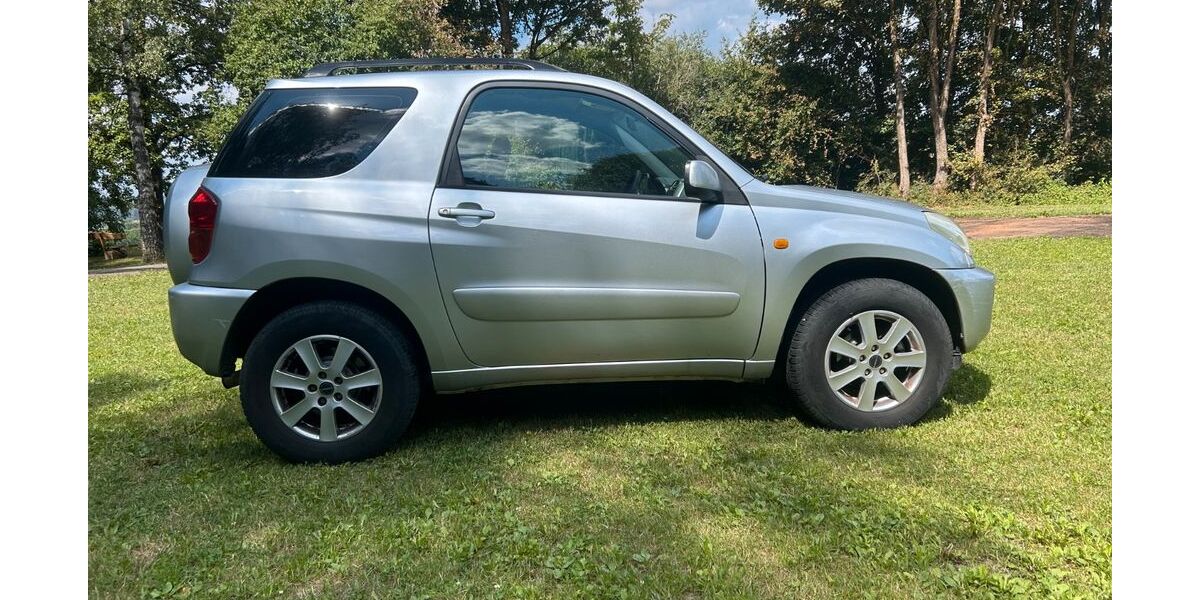 Toyota RAV 4 271.000 km 2.000 &euro; Freihung 92271