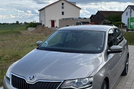 Skoda Rapid 114.000 km 9.999 &euro; Mintraching 93098