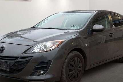 Mazda 3 93.136 km 4.499 &euro; Berlin 12681