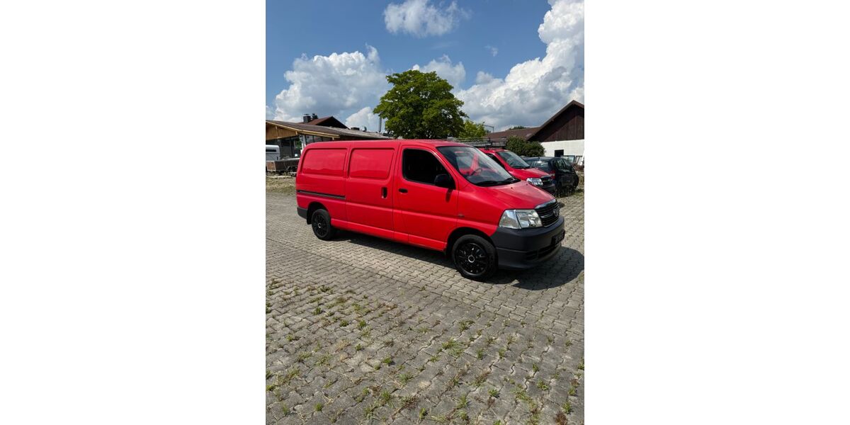 Toyota Hiace 387.100 km 11.000 &euro; Falkenberg 84326