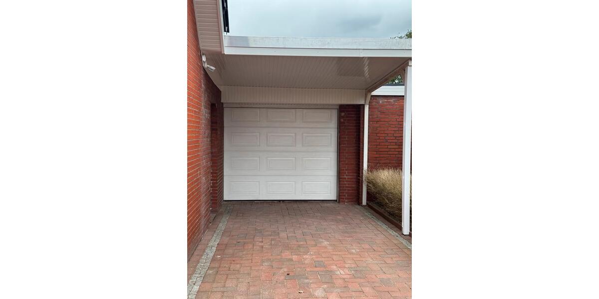 Einfamilienhaus Varel - 4.5 Zimmer, 127 m&sup2;, 1.350&euro; | Angebot:25044952