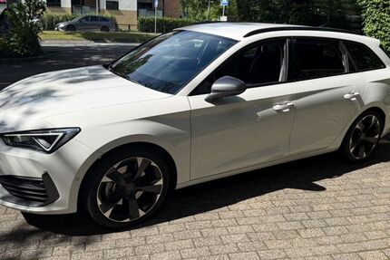 Cupra Leon 76.000 km 20.950 &euro; Frankfurt 60388