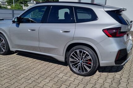 BMW X1 7.800 km 46.900 &euro; Treuen 08233