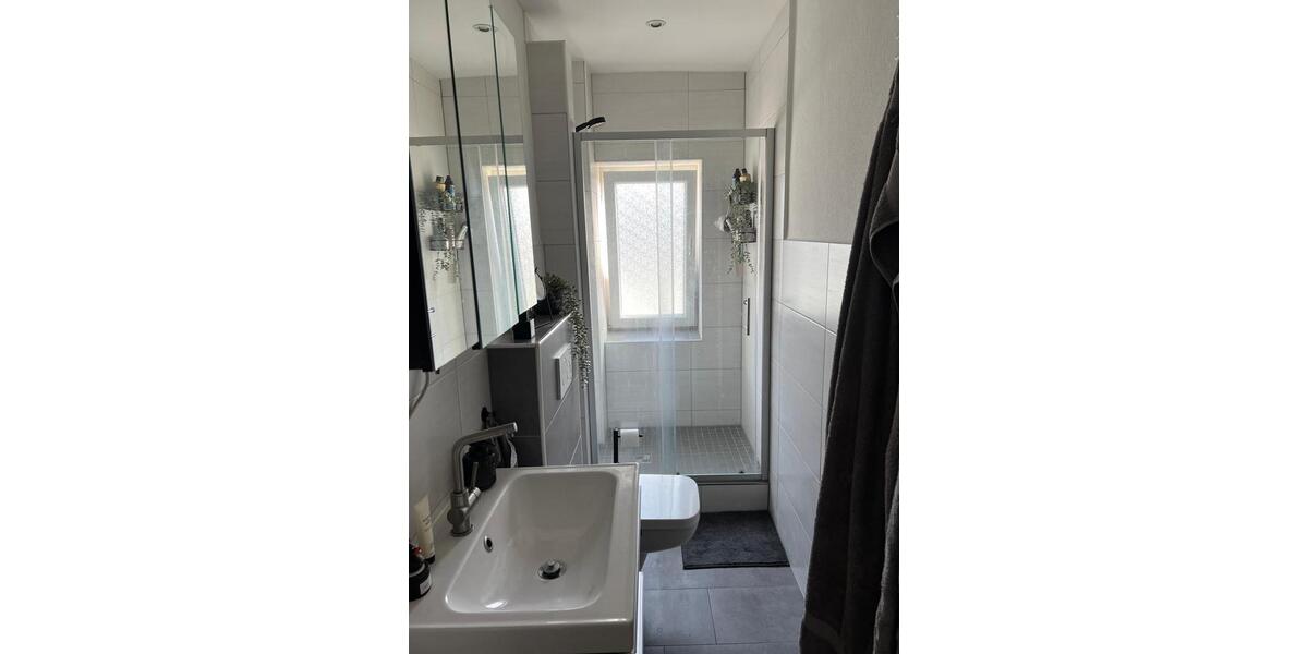 Dachgeschoßwohnung Sande - 3 Zimmer, 56 m&sup2;, 89.000&euro; | Angebot:26108132