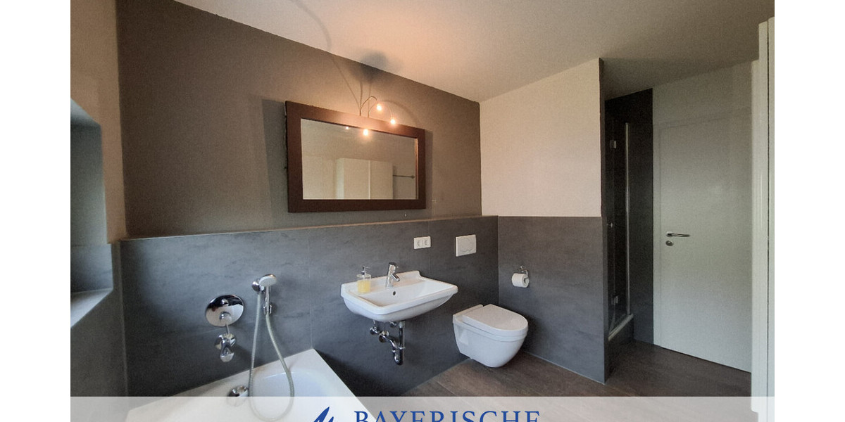 • MIETEN WAR GESTERN • HIER KOMMT IHR NEUES FAMILIENDOMIZIL• RMH MIT DACHTERRASSE IN PASING • - Reihenhaus München Aubing-Lochhausen-Langwied | Angebot:27020414