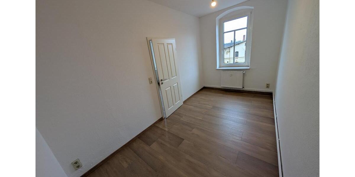 Etagenwohnung Nossen - 2 Zimmer, 48 m&sup2;, 299&euro; | Angebot:26337406