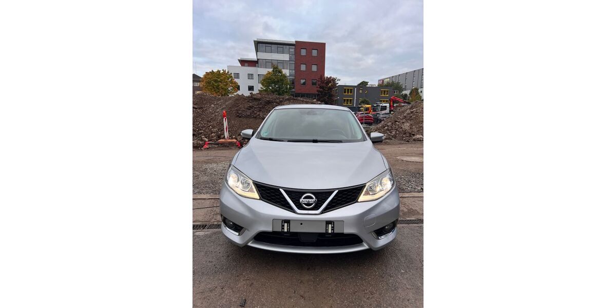Nissan Pulsar 109.997 km 8.999 € Stuttgart 70376