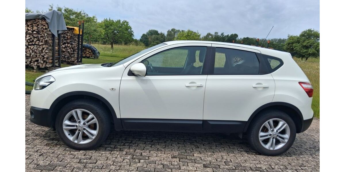 Nissan Qashqai 112.077 km 7.700 &euro; Burkardroth 97705