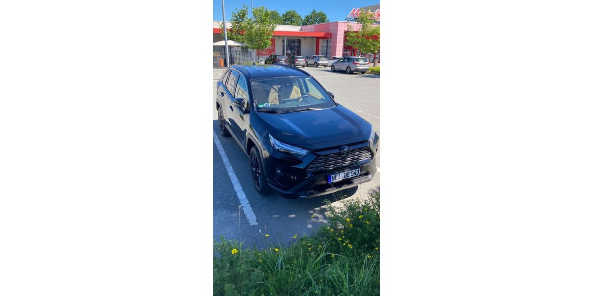 Toyota RAV 4 40.000 km 38.050 &euro; Tellingstedt 25782