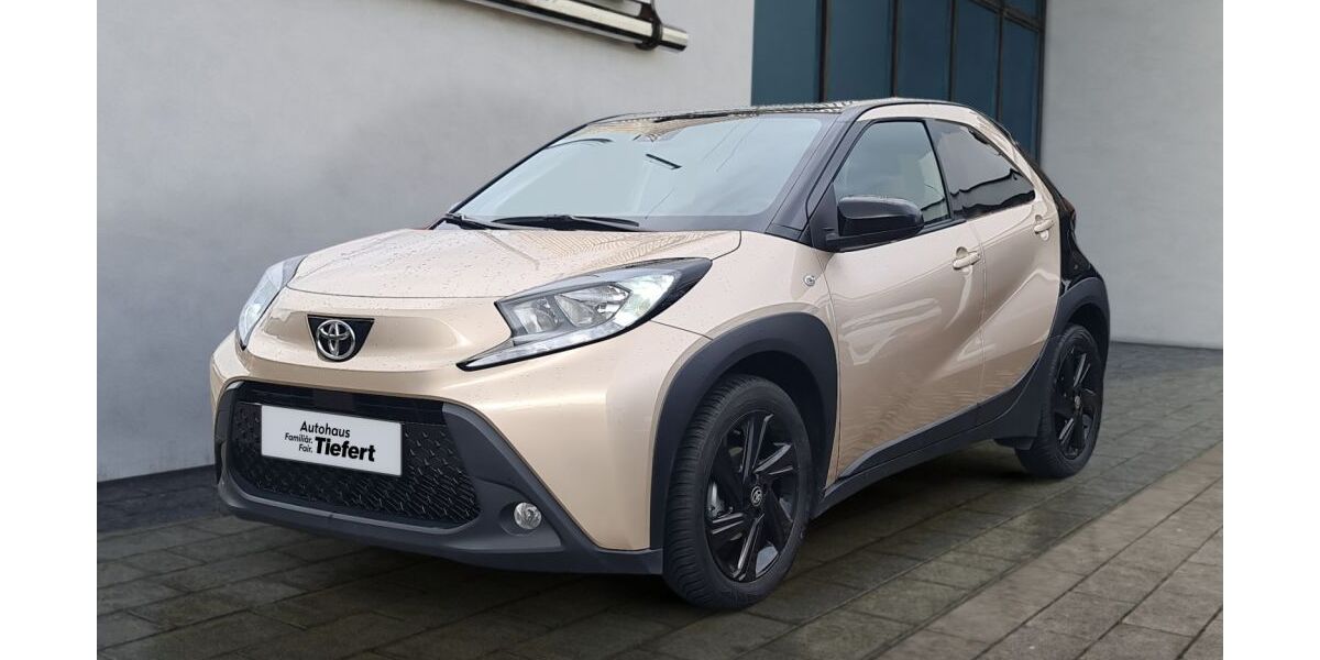 Toyota Aygo (X) 2.500 km 18.490 &euro; Lauchringen 79787