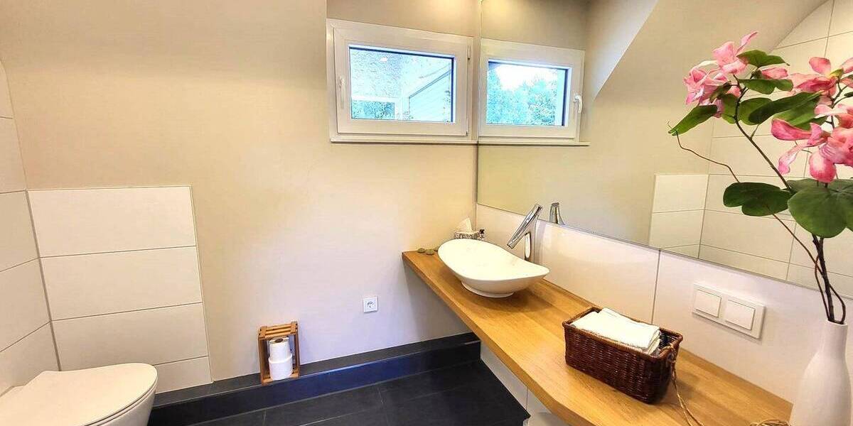 Mehrfamilienhaus, Wohnhaus Remchingen Singen - 8 Zimmer, 184 m&sup2;, 595.000&euro; | Angebot:23970592