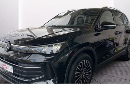 VW Tiguan 25.350 km 37.089 &euro; Artern 06556