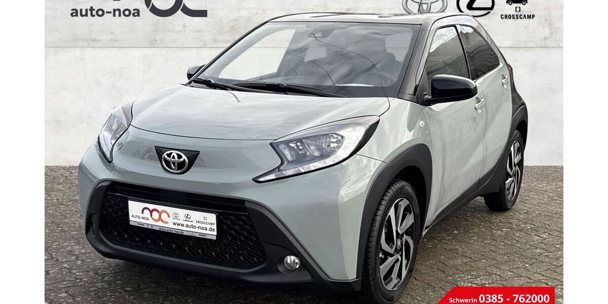 Toyota Aygo (X) 21.471 km 15.900 &euro; Schwerin 19057