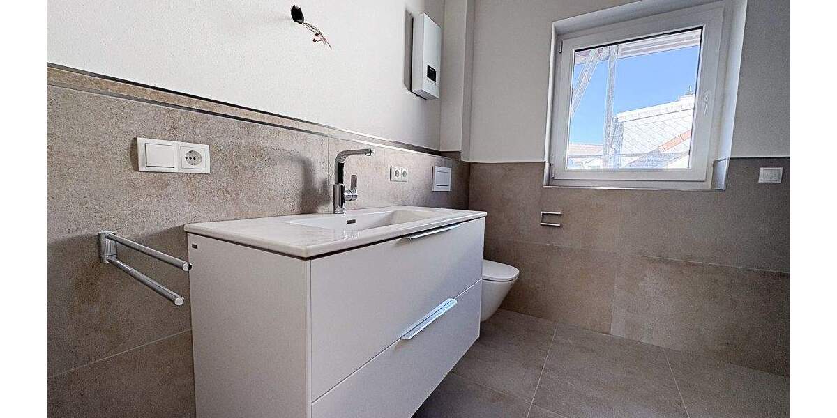 Etagenwohnung Bad Neuenahr-Ahrweiler Ahrweiler - 3 Zimmer, 91 m&sup2;, 1.150&euro; | Angebot:25695607