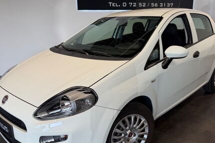 Fiat Punto 44.228 km 6.750 &euro; Bretten 75015
