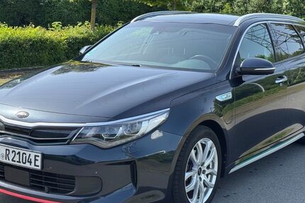 Kia Optima 171.000 km 13.500 &euro; Kamen 59174