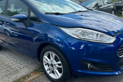 Ford Fiesta 122.400 km 3.990 &euro; Mannheim 68307