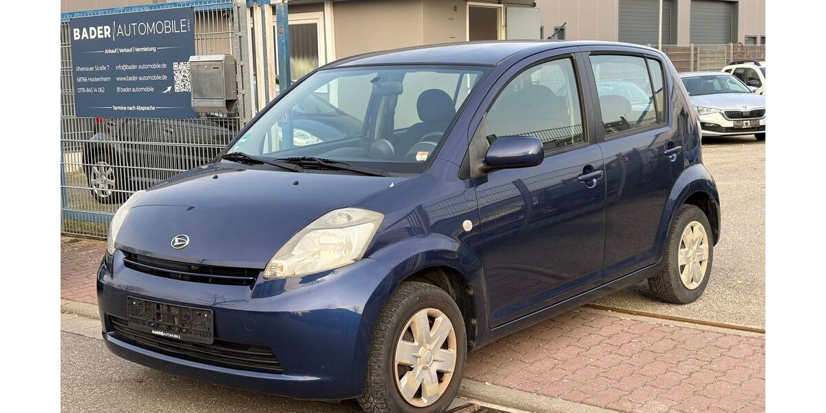 Daihatsu Sirion 145.000 km 2.499 &euro; Hockenheim 68766