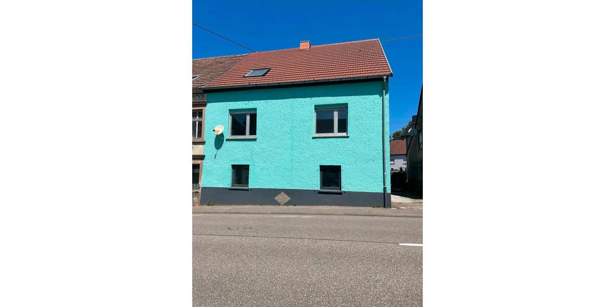 1-2 Familienhaus mit großem Garten in Ommersheim 6 zimmer