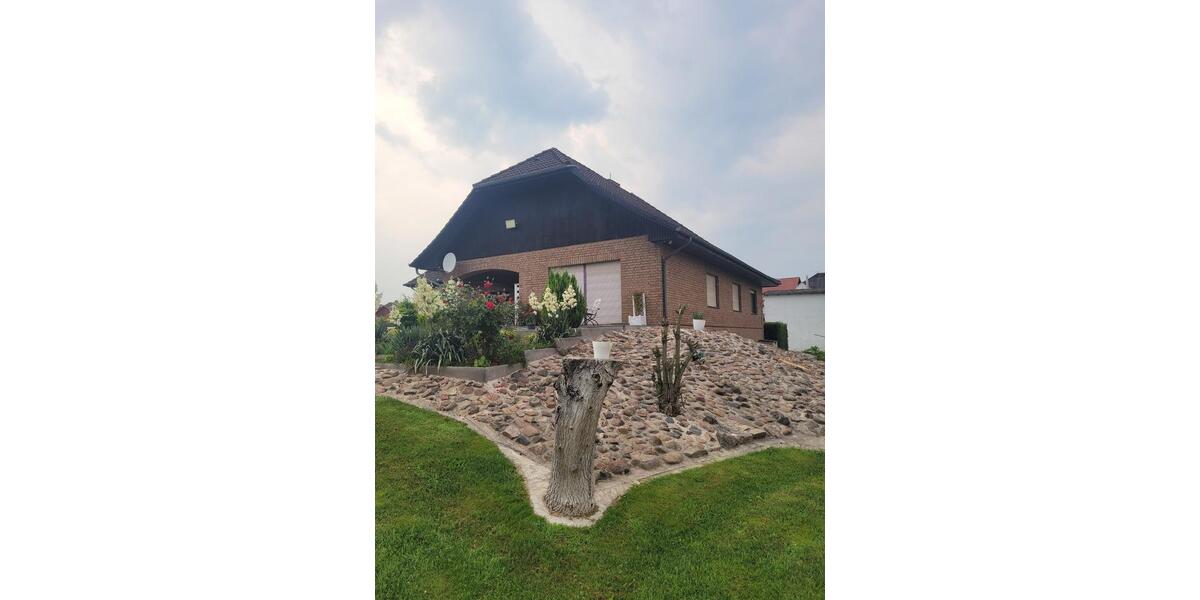 Bungalow Bergen an der Dumme - 6 Zimmer, 200 m&sup2;, 299.000&euro; | Angebot:26669888