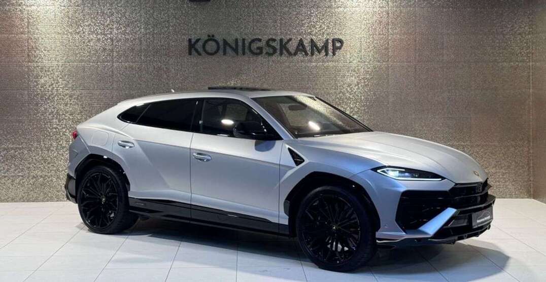 Lamborghini Urus 2.190 km 380.788 € Jülich 52428