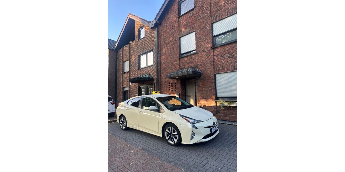 Toyota Prius 209.500 km 10.300 &euro; Bottrop 46242