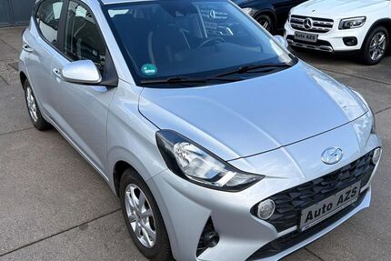 Hyundai i10 21.612 km 15.950 &euro; Schwetzingen 68723