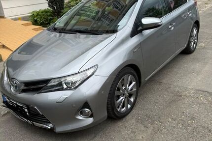 Toyota Auris 90.400 km 12.500 &euro; Berlin 12555