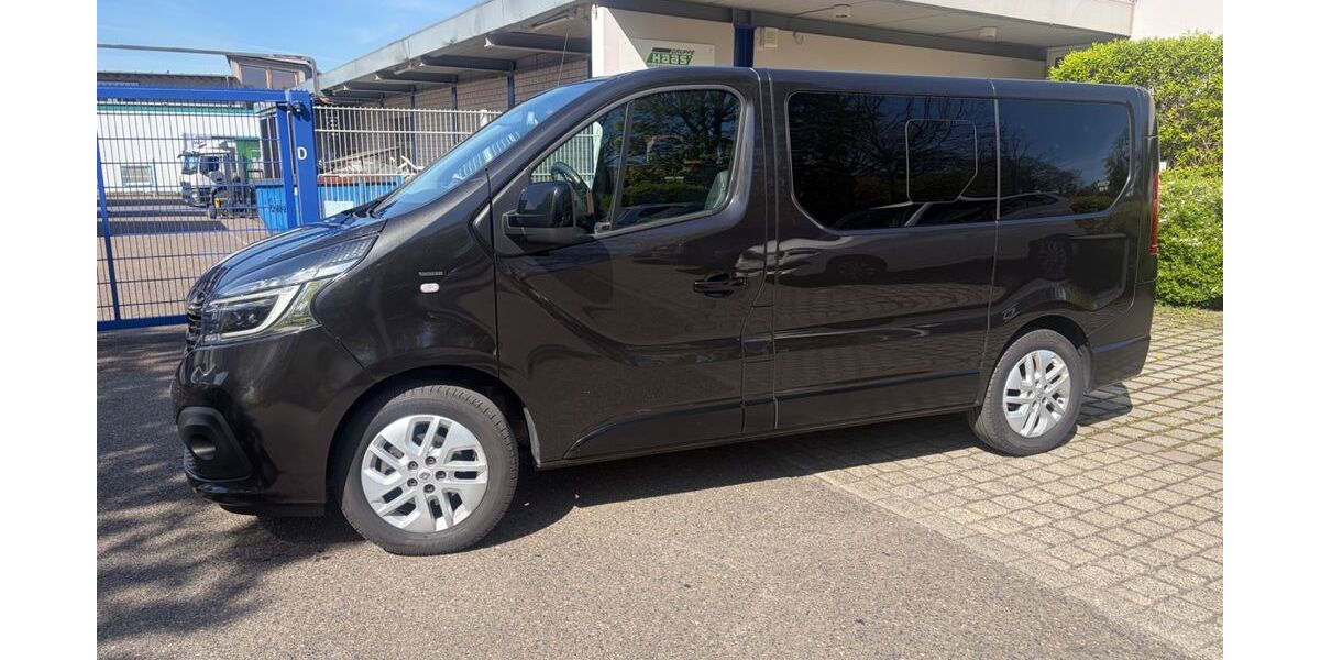 Renault Trafic 156.000 km 19.490 &euro; Mühlau 09241