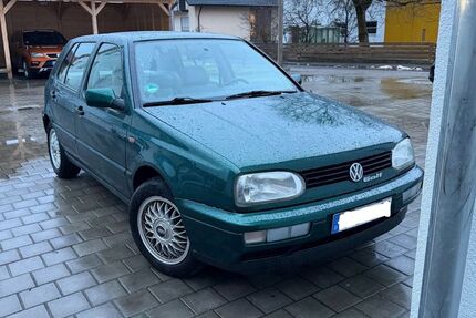 VW Golf 185.000 km 1.800 &euro; Langenmosen 86571