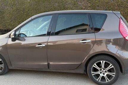 Renault Scenic 196.000 km 4.321 &euro; Memmingen 87700
