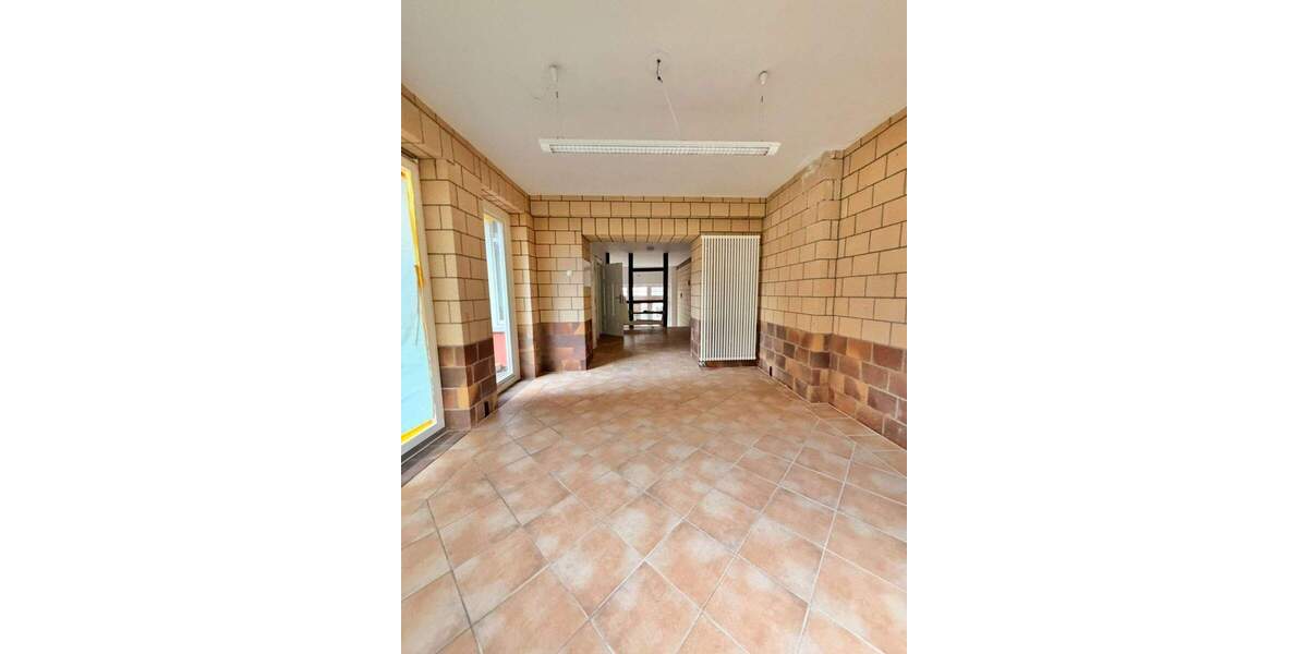 Gewerbeobjekt Schwerin Feldstadt - 670&euro; | Angebot:25735300