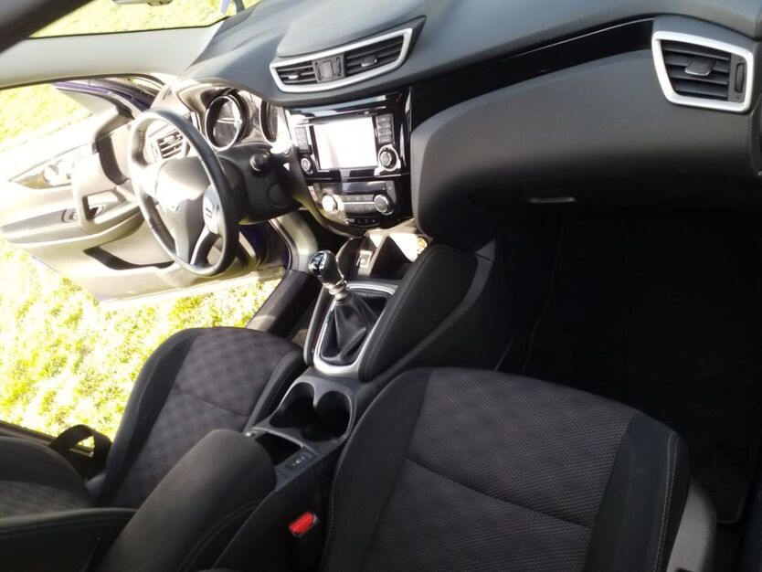 Nissan Qashqai 50.000 km 11.000 € Göppingen 73035