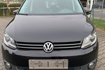 VW Touran 390.130 km 3.999 &euro; Mainz-Kastel 55252