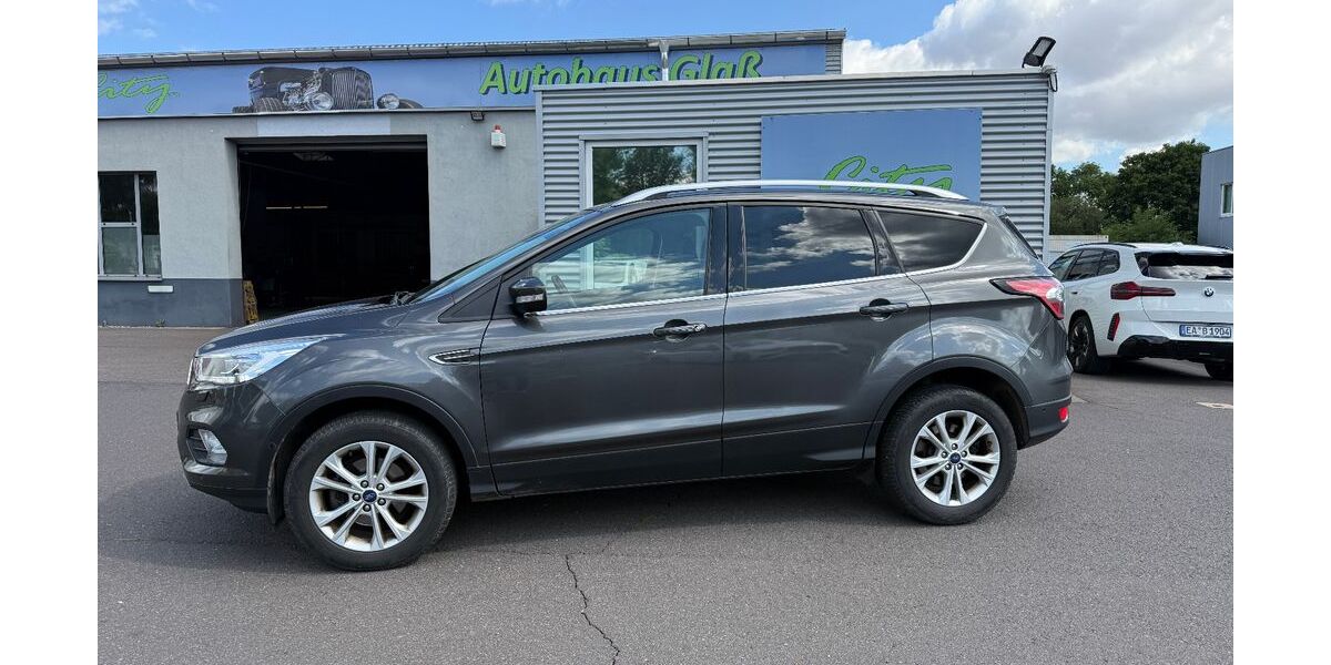 Ford Kuga 87.910 km 12.870 &euro; Eisenach 99817