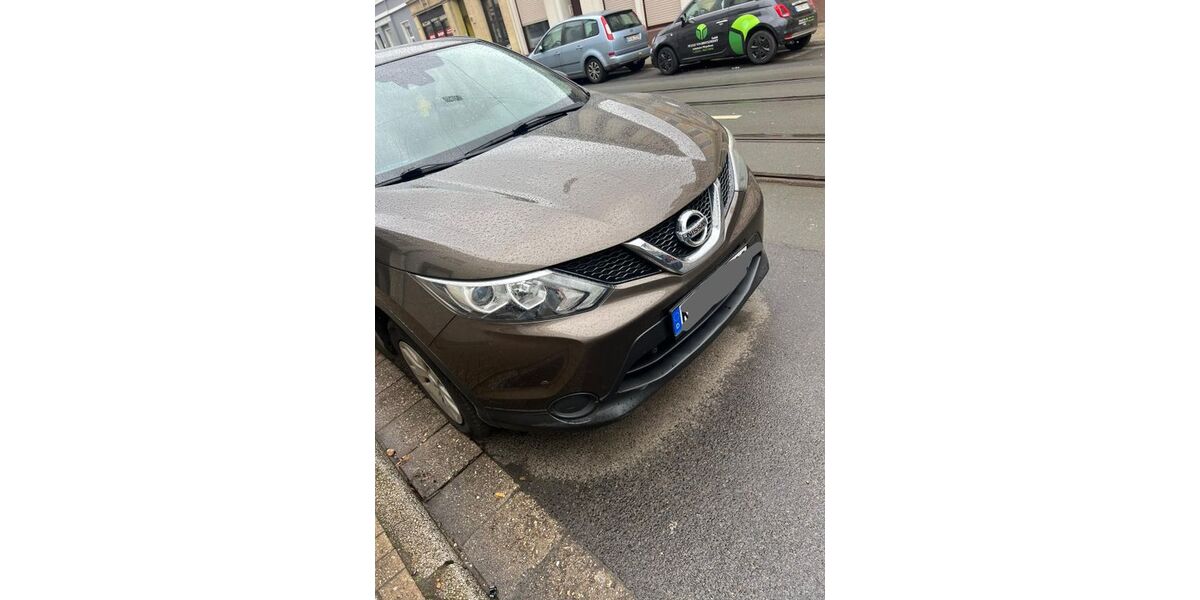 Nissan Qashqai 130.000 km 9.000 &euro; Krefeld 47798