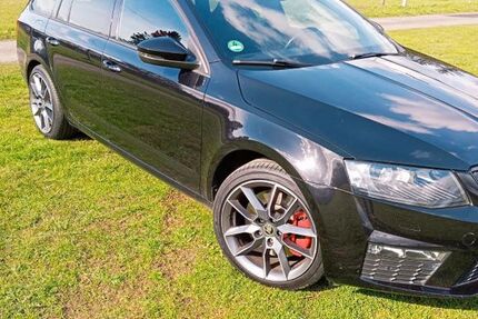 Skoda Octavia 182.000 km 11.200 &euro; Roth 57539