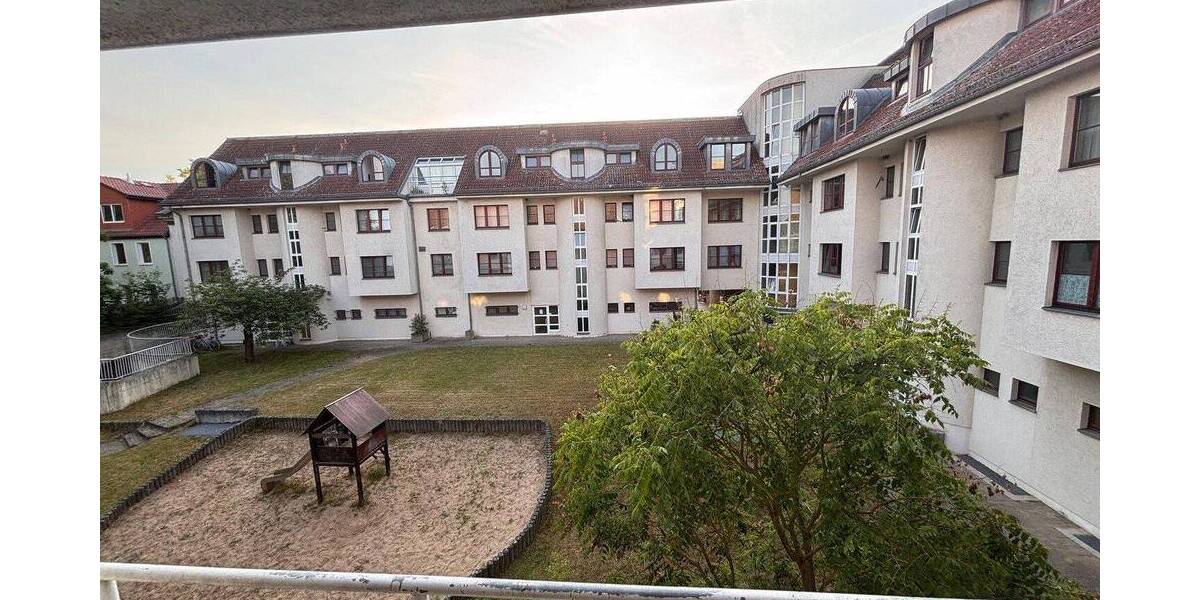 Etagenwohnung Strausberg - 2 Zimmer, 62 m&sup2;, 900&euro; | Angebot:26909016