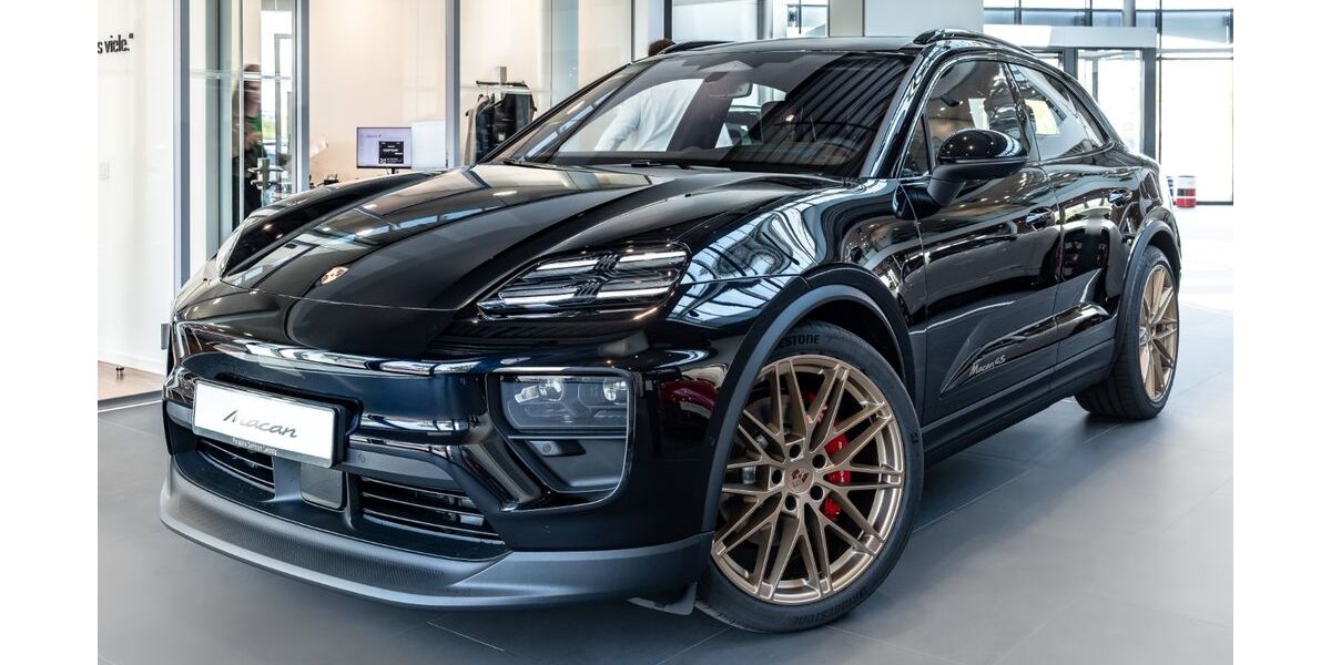 Porsche Macan 7.900 km 112.858 € Leipzig 04356