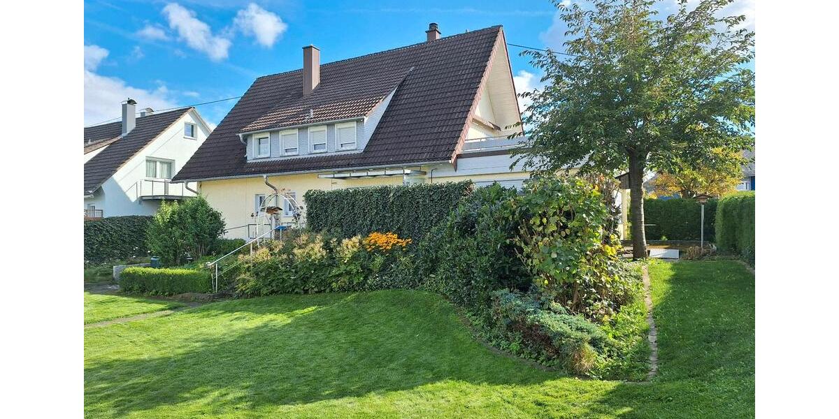 Mehrfamilienhaus, Wohnhaus Villingen-Schwenningen Schwenningen - 8 Zimmer, 202 m&sup2;, 480.000&euro; | Angebot:23593702