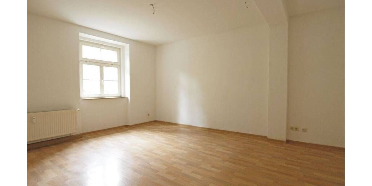 Etagenwohnung Frankenberg Frankenberg - 3 Zimmer, 79 m&sup2;, 395&euro; | Angebot:25821055