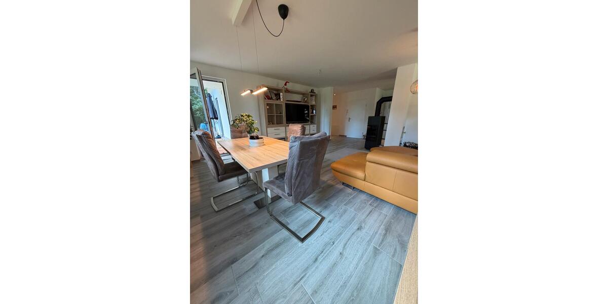 Erdgeschoßwohnung Am Mellensee - 4 Zimmer, 110 m&sup2;, 1.890&euro; | Angebot:27634344