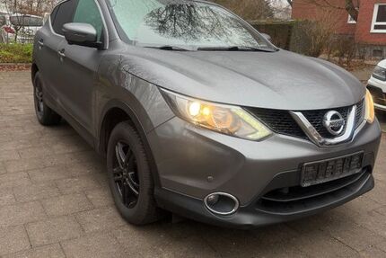 Nissan Qashqai 217.500 km 8.690 &euro; Hamburg 22339