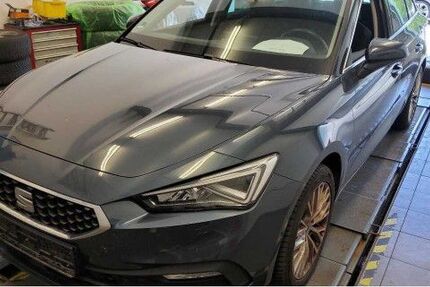 Seat Leon 76.440 km 22.980 &euro; Mainz 55129